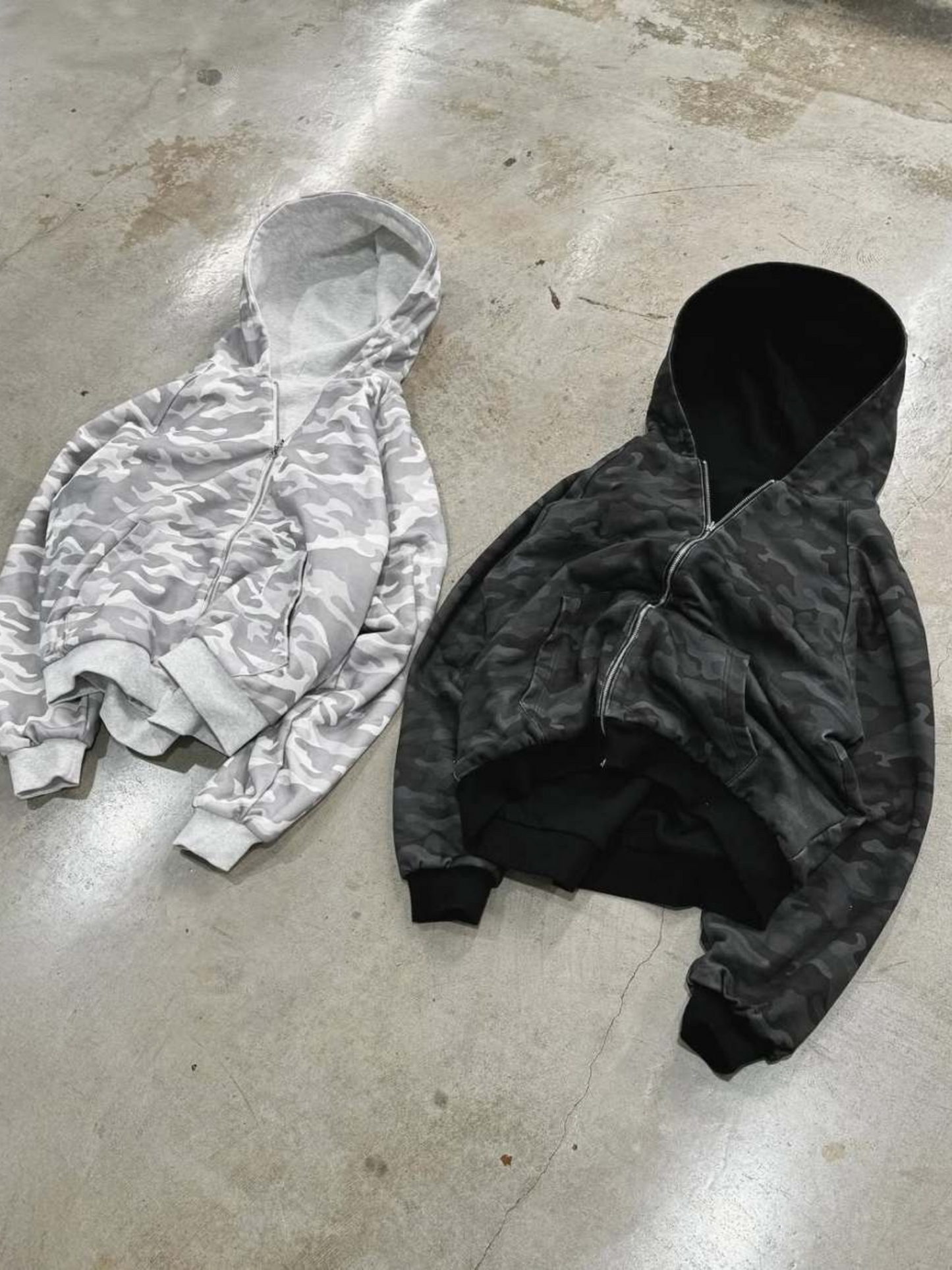 REVERSIBLE CAMO ZIP-UP
