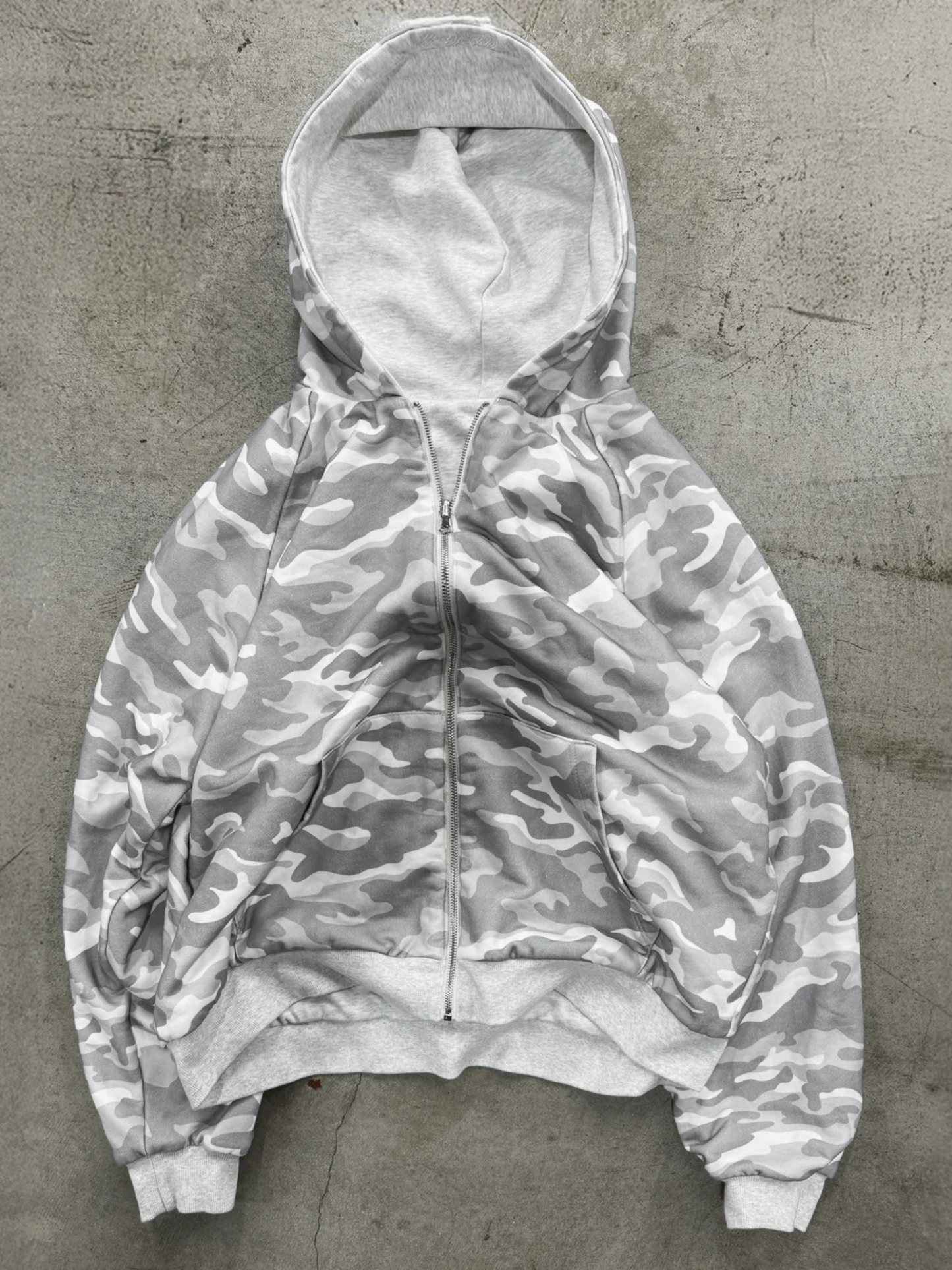 REVERSIBLE CAMO ZIP-UP